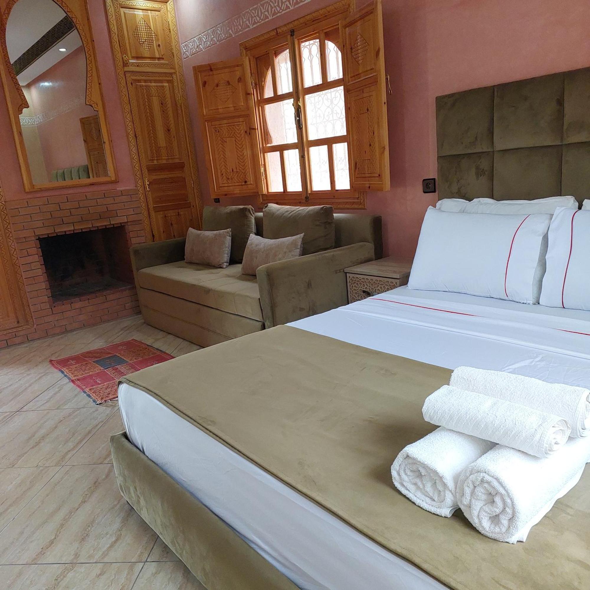 Bed and Breakfast Chez Mamouchthka Ourika Exterior foto