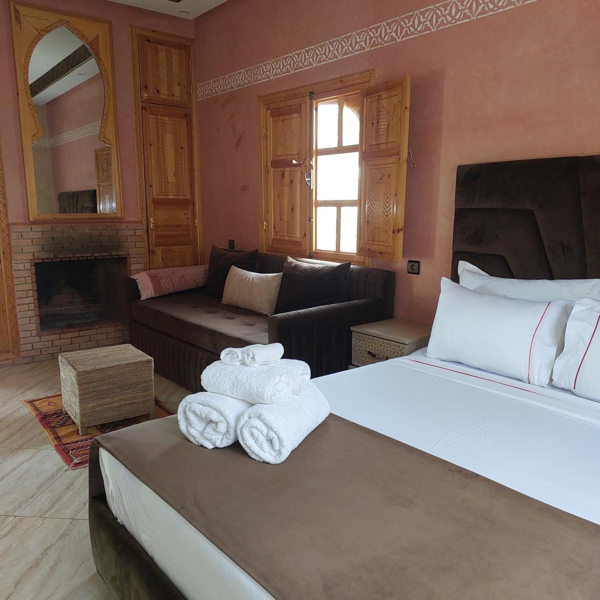 Bed and Breakfast Chez Mamouchthka Ourika Exterior foto