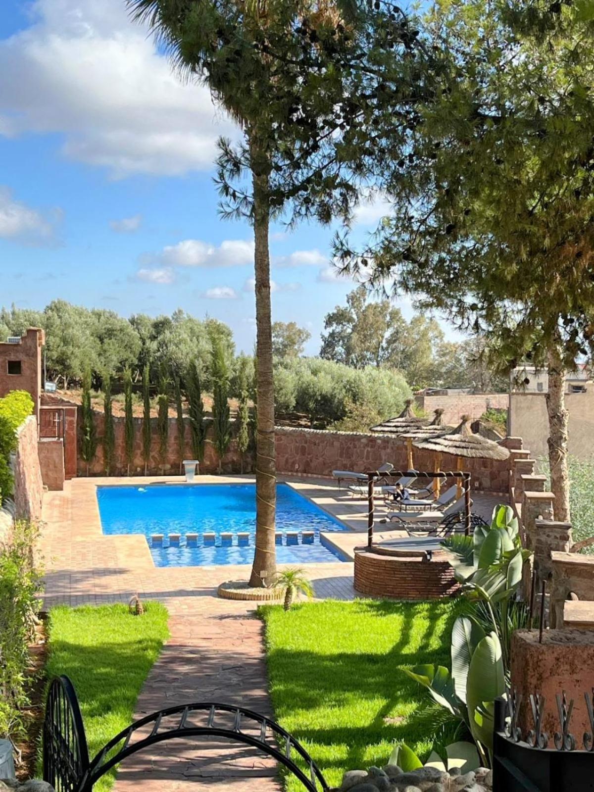 Bed and Breakfast Chez Mamouchthka Ourika Exterior foto